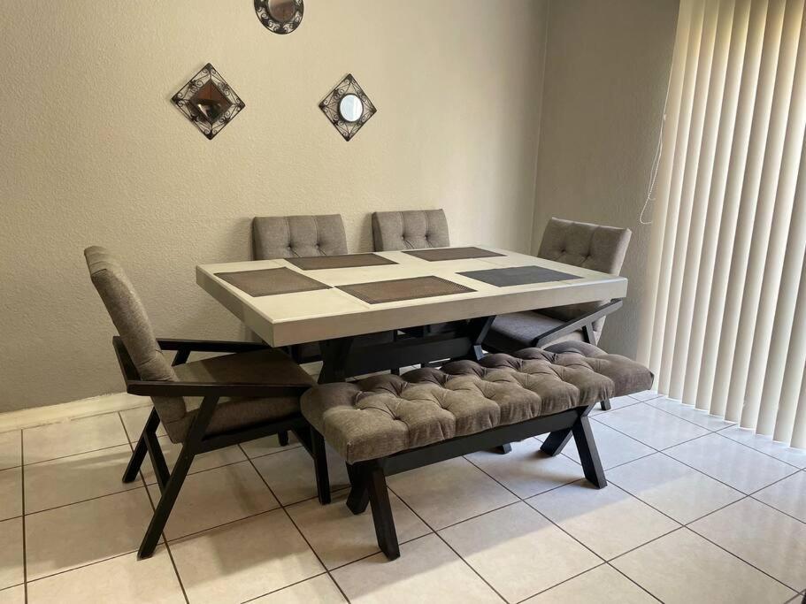 Casa Granada Cercana A Consulado Y Aeropuerto. Ciudad Juárez Buitenkant foto